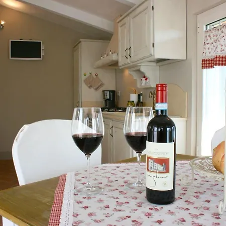 Il Borgo Sleeps 3 Pool Air Con Wifi Villa *