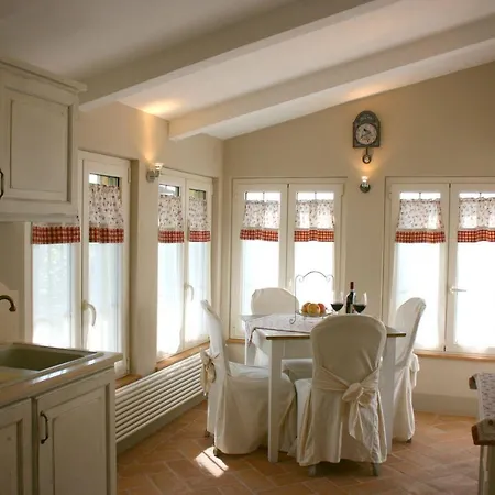 Il Borgo Sleeps 3 Pool Air Con Wifi Villa *