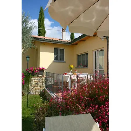 Villa Il Borgo Sleeps 3 Pool Air Con Wifi Cortona